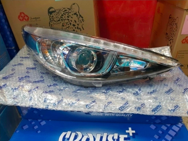 چراغ جلو راست ۲۰۶ بدون لامپ و موتور کروز